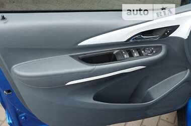 Хэтчбек Chevrolet Bolt EV 2021 в Кривом Роге