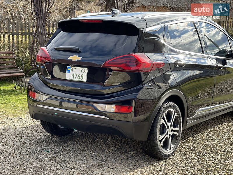 Хэтчбек Chevrolet Bolt EV 2017 в Рожнятове фото 6 Хэтчбек Chevrolet Bolt EV 2017 в Рожнятове