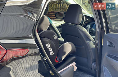 Хетчбек Chevrolet Bolt EV 2017 в  фото 41 Хетчбек Chevrolet Bolt EV 2017 в
