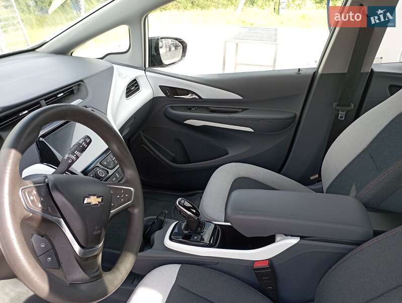 Хетчбек Chevrolet Bolt EV 2017 в Львові фото 12 Хетчбек Chevrolet Bolt EV 2017 в Львові