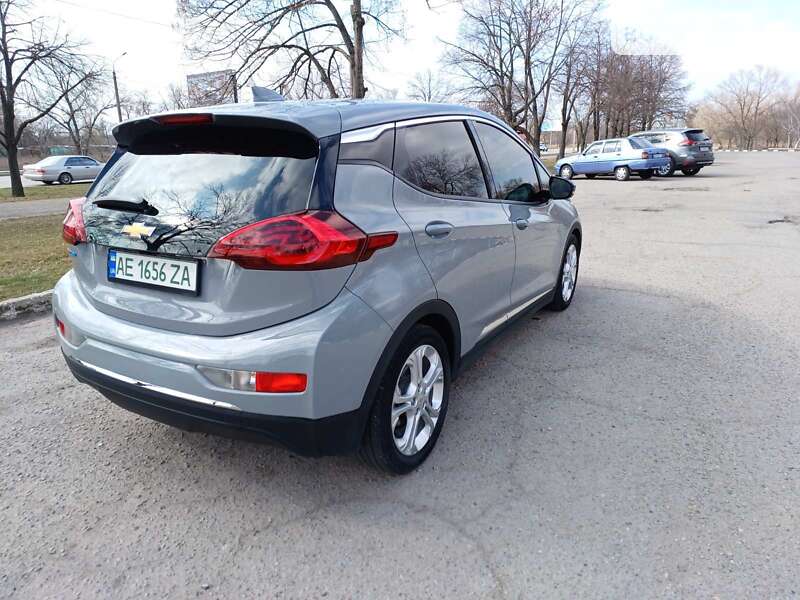 Хэтчбек Chevrolet Bolt EV 2020 в Днепре