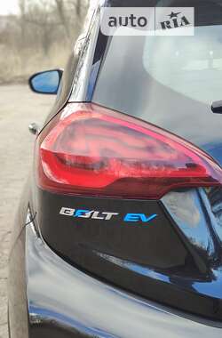 Хетчбек Chevrolet Bolt EV 2018 в Дніпрі
