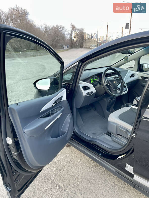Хетчбек Chevrolet Bolt EV 2020 в Дніпрі фото 17 Хетчбек Chevrolet Bolt EV 2020 в Дніпрі