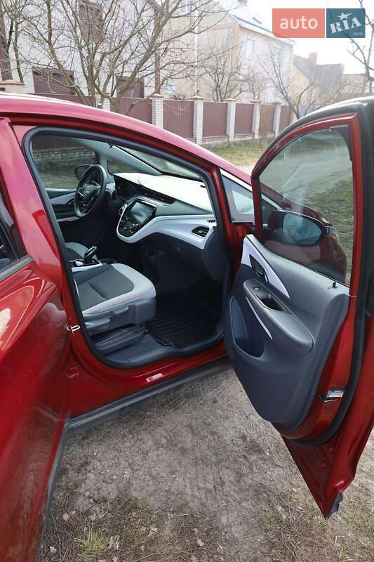 Хетчбек Chevrolet Bolt EV 2020 в Баришівка фото 18 Хетчбек Chevrolet Bolt EV 2020 в Баришівка