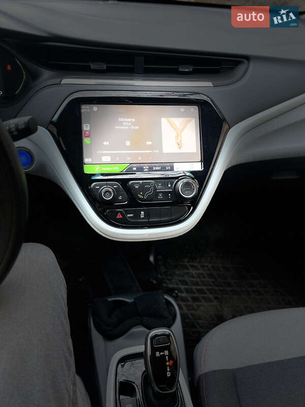 Хэтчбек Chevrolet Bolt EV 2020 в Николаеве