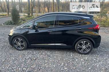 Хэтчбек Chevrolet Bolt EV 2020 в 