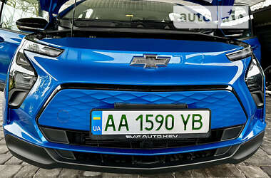 Хэтчбек Chevrolet Bolt EV 2023 в Киеве