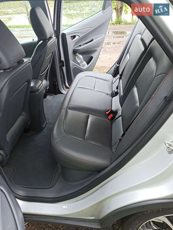 Хэтчбек Chevrolet Bolt EV 2017 в Сквире