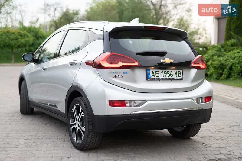 Хэтчбек Chevrolet Bolt EV 2017 в Днепре