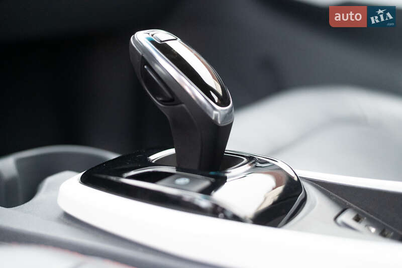 Хэтчбек Chevrolet Bolt EV 2017 в Днепре