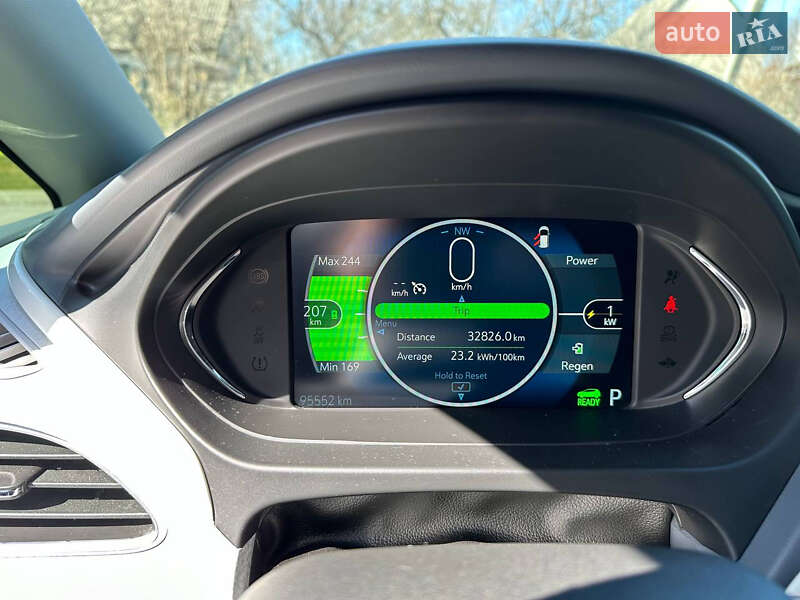 Хэтчбек Chevrolet Bolt EV 2017 в Днепре