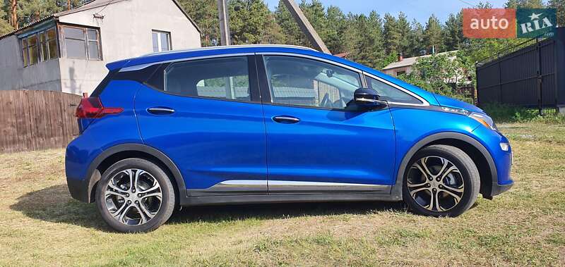 Хетчбек Chevrolet Bolt EV 2017 в Полтаві