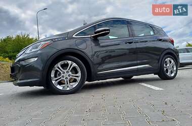 Хэтчбек Chevrolet Bolt EV 2017 в 