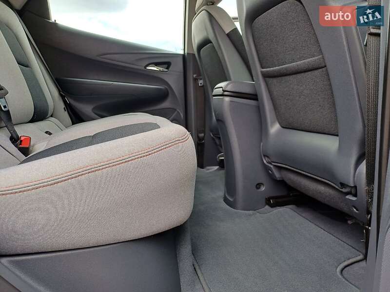 Хэтчбек Chevrolet Bolt EV 2017 в Тернополе