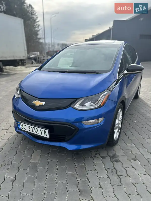 Хетчбек Chevrolet Bolt EV 2017 в 