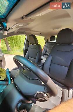 Хэтчбек Chevrolet Bolt EV 2023 в 