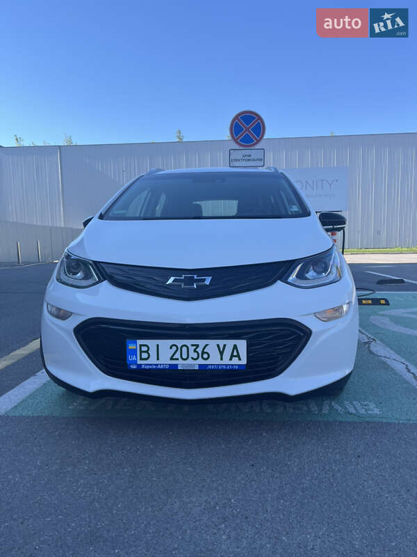 Хэтчбек Chevrolet Bolt EV 2021 в Павлограде