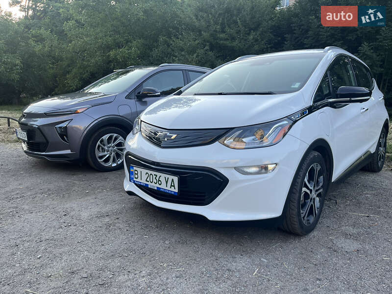 Хэтчбек Chevrolet Bolt EV 2021 в Павлограде