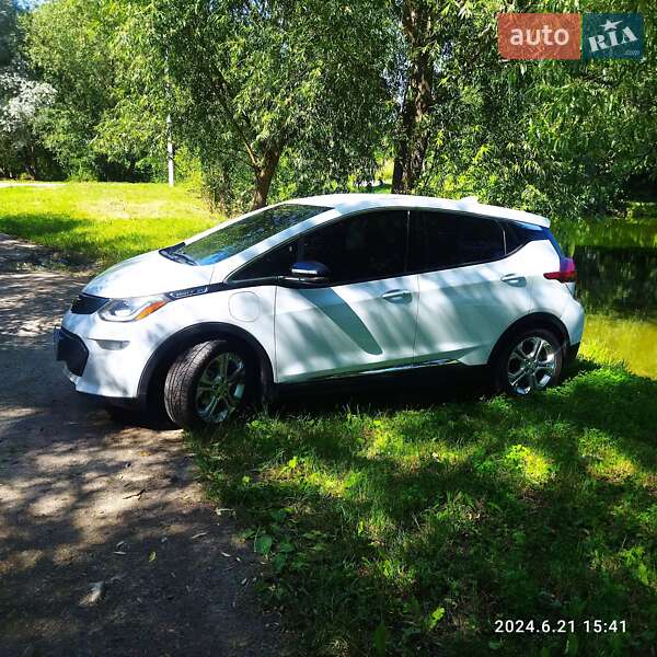 Хэтчбек Chevrolet Bolt EV 2018 в Умани