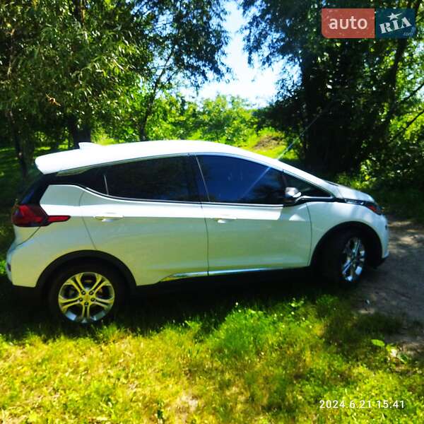 Хэтчбек Chevrolet Bolt EV 2018 в Умани