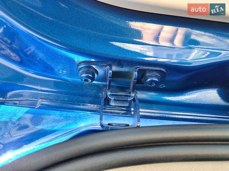Хэтчбек Chevrolet Bolt EV 2017 в Черновцах