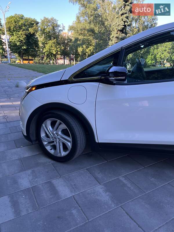 Хетчбек Chevrolet Bolt EV 2022 в Полтаві
