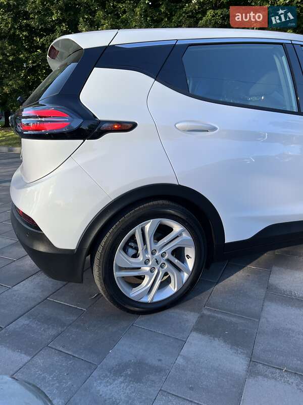 Хетчбек Chevrolet Bolt EV 2022 в Полтаві