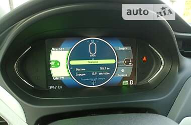 Хэтчбек Chevrolet Bolt EV 2019 в 