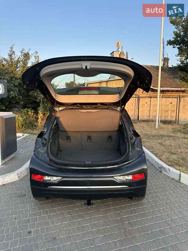 Хэтчбек Chevrolet Bolt EV 2017 в Одессе