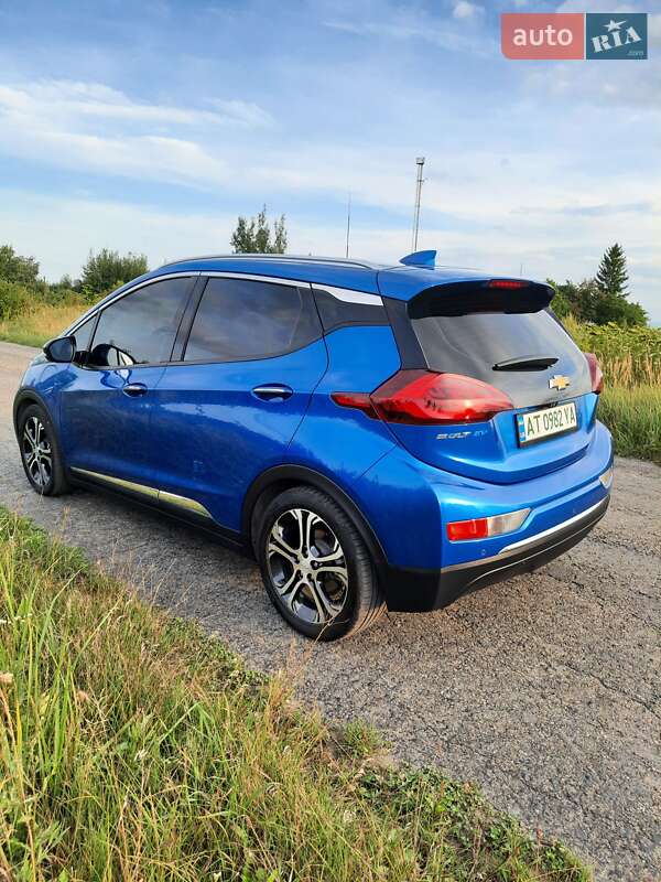 Хэтчбек Chevrolet Bolt EV 2017 в Ивано-Франковске фото 13 Хэтчбек Chevrolet Bolt EV 2017 в Ивано-Франковске