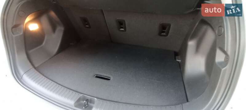 Хэтчбек Chevrolet Bolt EV 2023 в Ровно фото 14 Хэтчбек Chevrolet Bolt EV 2023 в Ровно