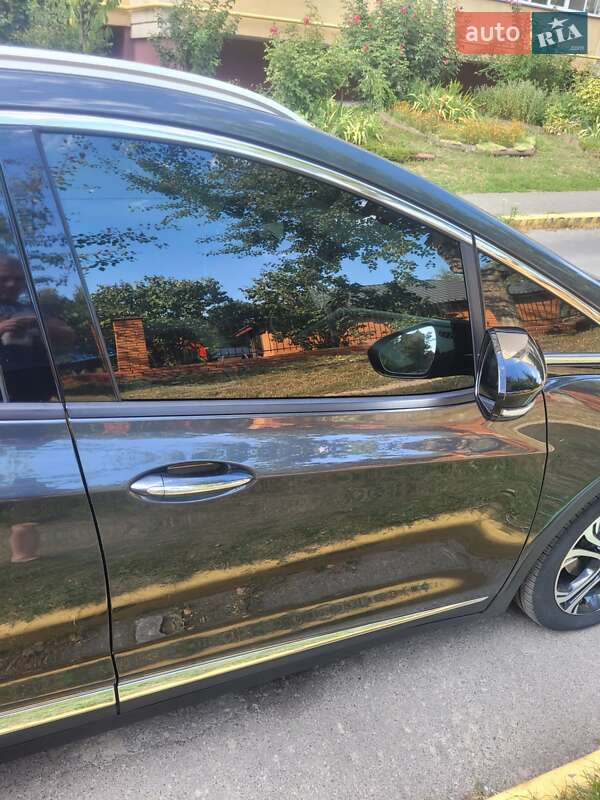 Хэтчбек Chevrolet Bolt EV 2020 в Киеве