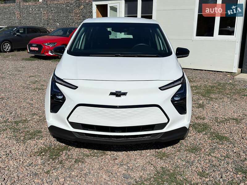 Хэтчбек Chevrolet Bolt EV 2023 в Одессе