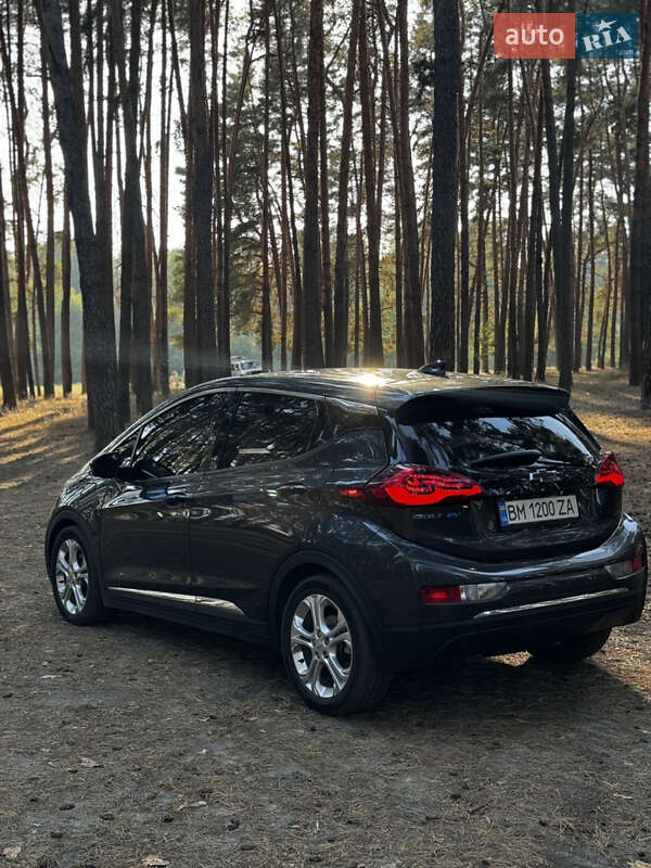 Хэтчбек Chevrolet Bolt EV 2017 в Сумах