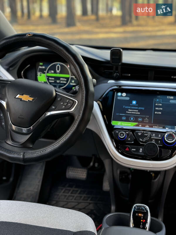 Хэтчбек Chevrolet Bolt EV 2017 в Сумах