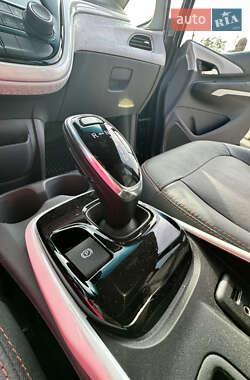 Хетчбек Chevrolet Bolt EV 2018 в Житомирі