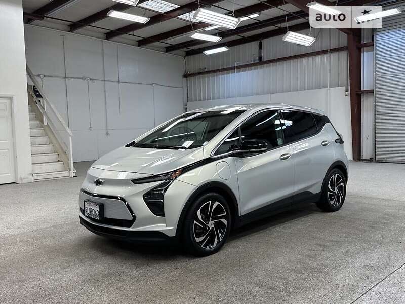 Хэтчбек Chevrolet Bolt EV 2023 в Львове