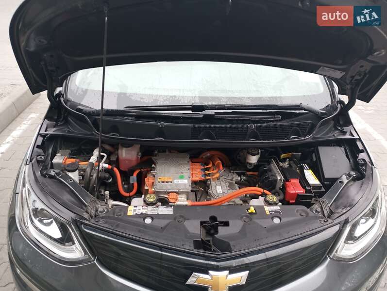 Хэтчбек Chevrolet Bolt EV 2017 в Житомире фото 2 Хэтчбек Chevrolet Bolt EV 2017 в Житомире