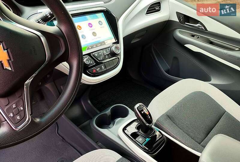 Хэтчбек Chevrolet Bolt EV 2019 в Львове