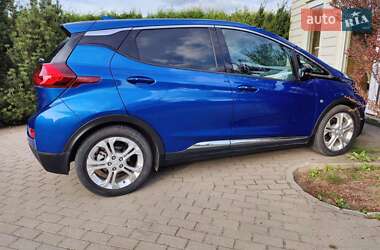 Хетчбек Chevrolet Bolt EV 2017 в 