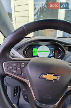 Хетчбек Chevrolet Bolt EV 2017 в 