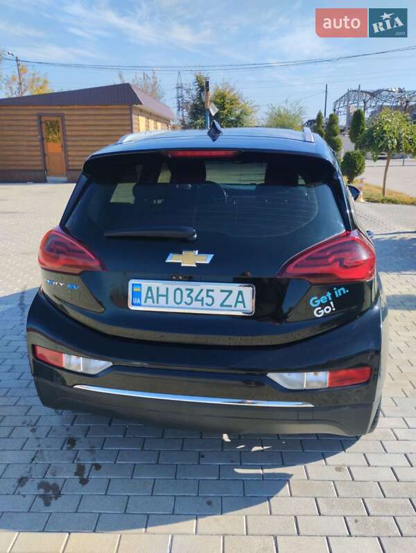 Хетчбек Chevrolet Bolt EV 2018 в Першотравенську