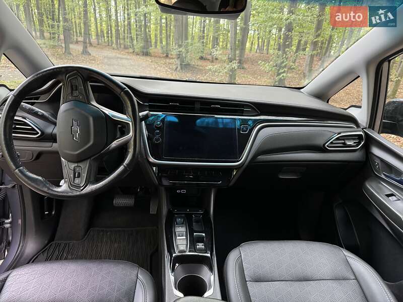 Хэтчбек Chevrolet Bolt EV 2023 в Жмеринке