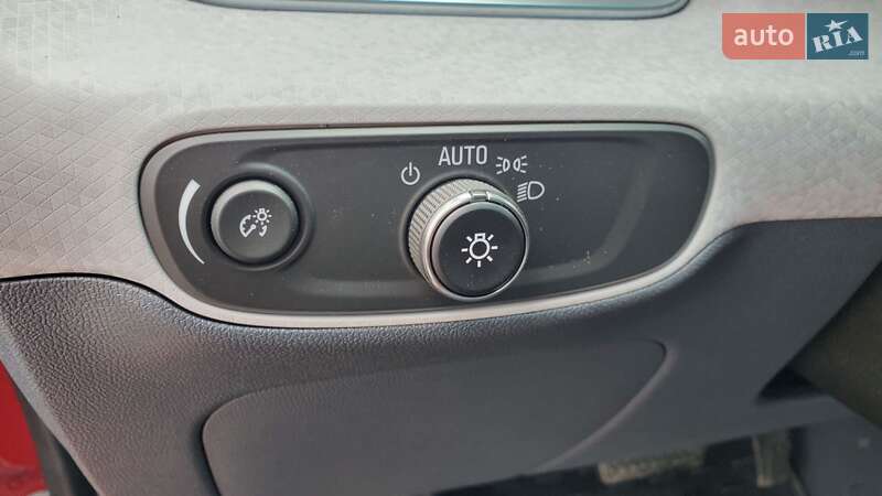 Хэтчбек Chevrolet Bolt EV 2020 в Кропивницком