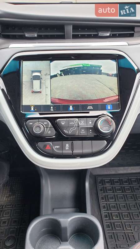 Хэтчбек Chevrolet Bolt EV 2020 в Кропивницком