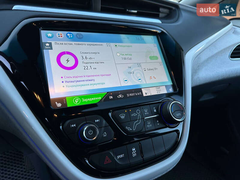 Хэтчбек Chevrolet Bolt EV 2018 в Калуше