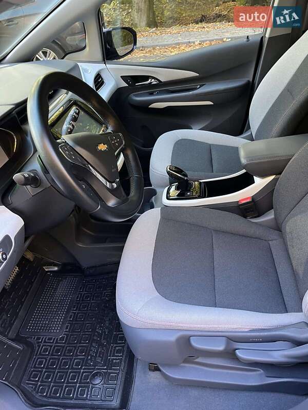Хетчбек Chevrolet Bolt EV 2018 в Львові