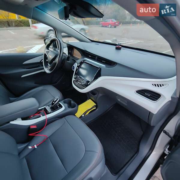 Хэтчбек Chevrolet Bolt EV 2021 в Житомире фото 8 Хэтчбек Chevrolet Bolt EV 2021 в Житомире