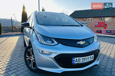 Хэтчбек Chevrolet Bolt EV 2018 в 
