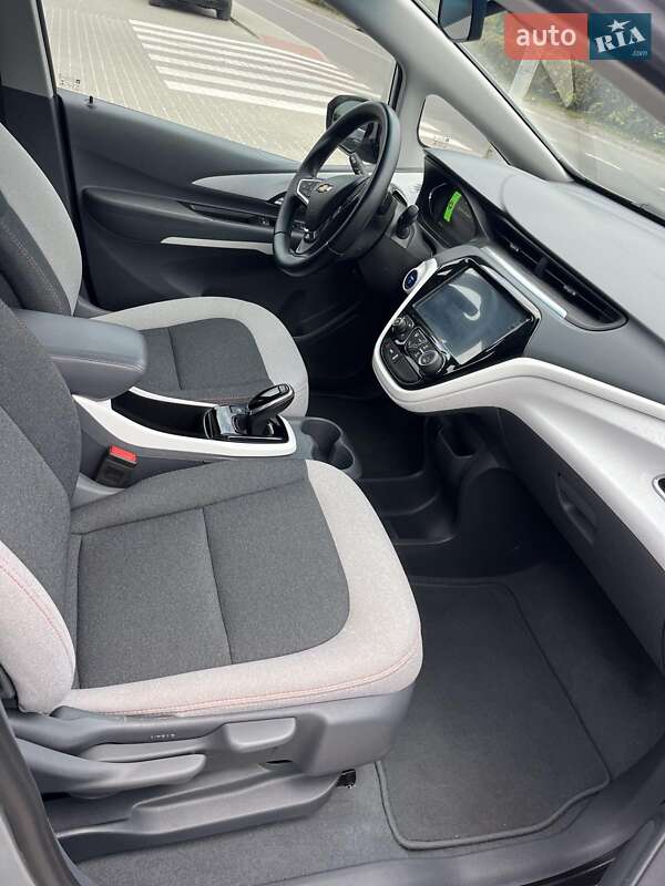 Хетчбек Chevrolet Bolt EV 2018 в Львові